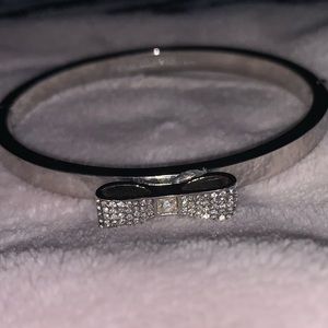 Kate spade bangle in silver